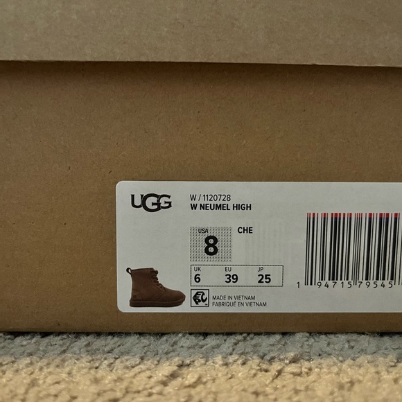 Ugg W Neumel high - Picture 4 of 6